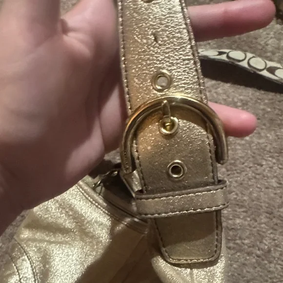Metallic Coach Gold Shoulder Bag with Matching Belt Vintage Inspired - Picture 5 of 8